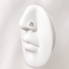 Load image into Gallery viewer, Titanium Music Note Nose Ring/ Labret
